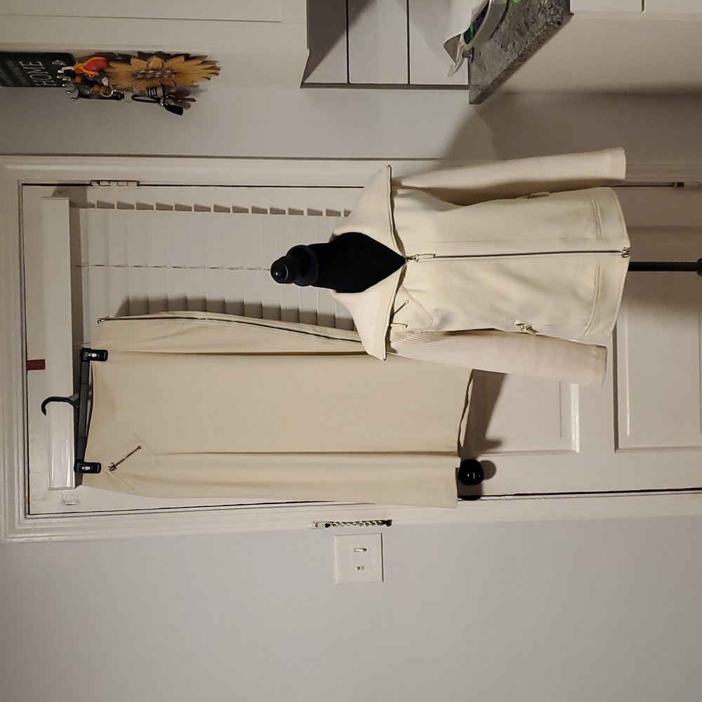 Alain Manoukian Elegant Cream Maxi Skirt And Jacket 2 Piece Set